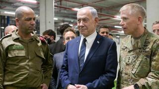 ראש הממשלה נתניהו בביקור במפקדה האמריקנית בקריית גת
