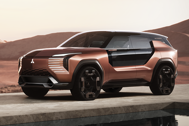 מיצובישי חשפה יורש מחושמל לפאג'רו