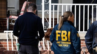 סוכני FBI סיכלו פיגוע טרור בהאלווין בהשראת דאעש וביצעו מעצרים בדירבורן, מישיגן