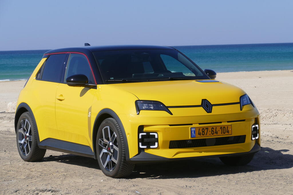 רנו 5 (מבחן ראשון) – סוכריה מוטורית