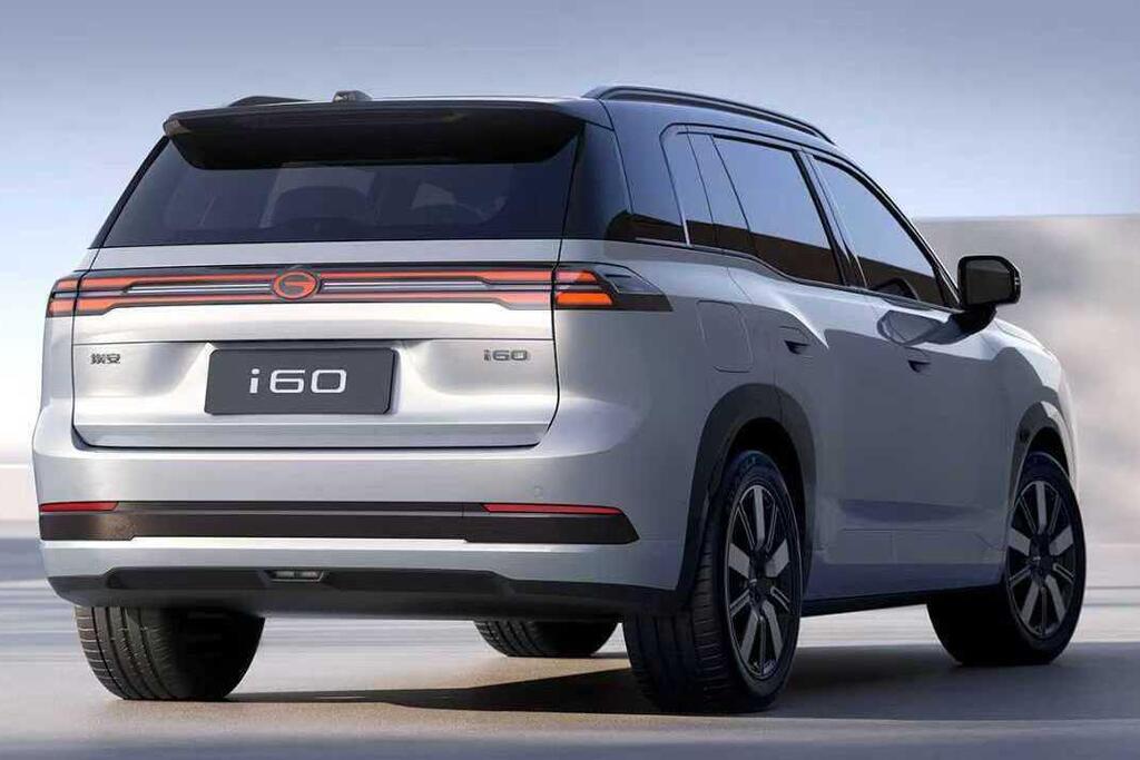 הבנזין יסייע: האיון הזו לא נוסעת רק על חשמל