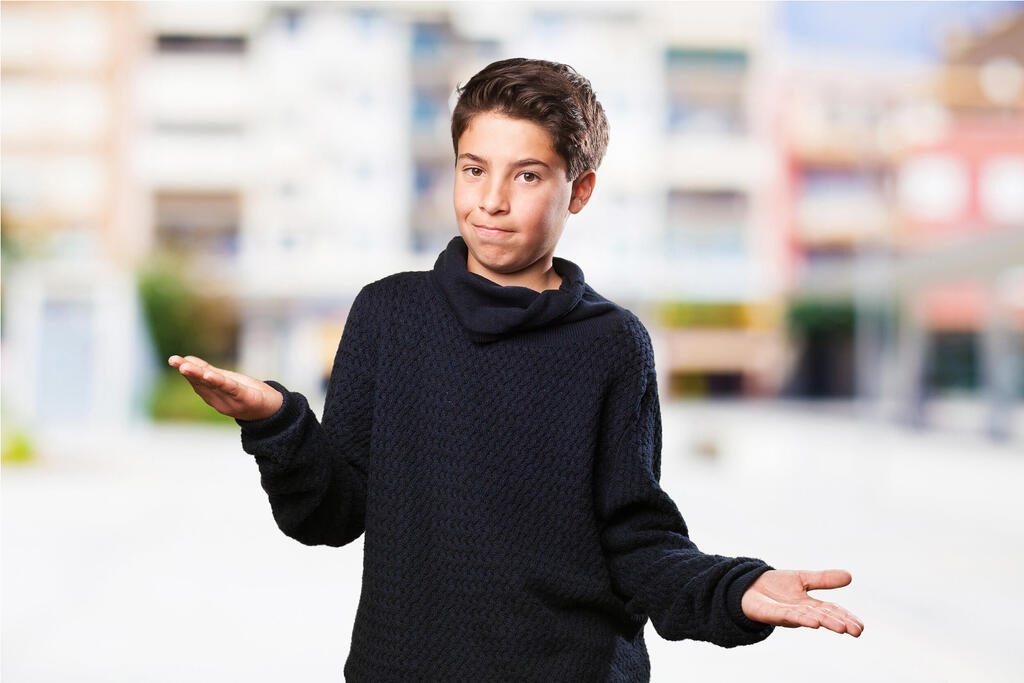 מתישהו כנראה נצליח להבין אותם. או שלא. דור האלפא (צילום: Asier Romero / shutterstock) ״סיקס סאאאאבן״. אחד האתגרים הגדולים בהבנת דור האלפא