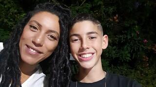 אלרואי בן שבת זל עם אמו רונה