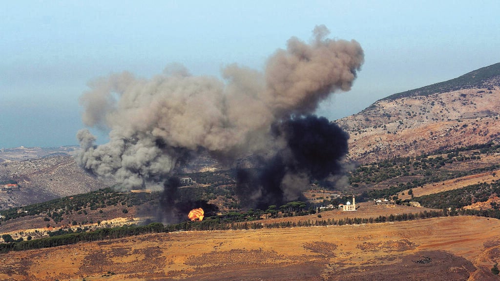 צילום: Rabih Daher/AFP תקיפת חיל האוויר בדרום לבנון