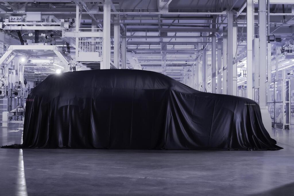 גם בנטלי במתחשמלות: את הבסיס יעניק פורשה קאיין העתידי