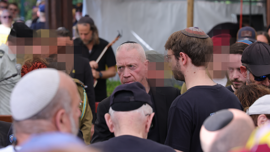 הלווייתו של סרן עומר נאוטרה ז"ל, בבית העלמין בקרית שאול