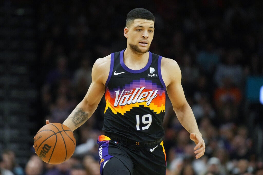 לונדברג בקדנצייה הקצרה שלו ב-NBA (צילום: AP Photo/Rick Scuteri) לונדברג