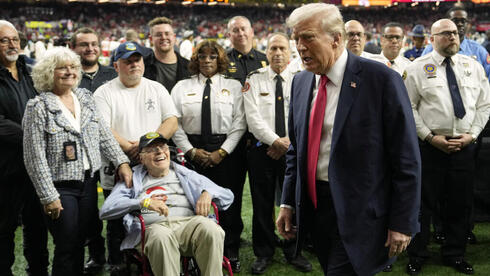 Trump eyes name on new Commanders stadium