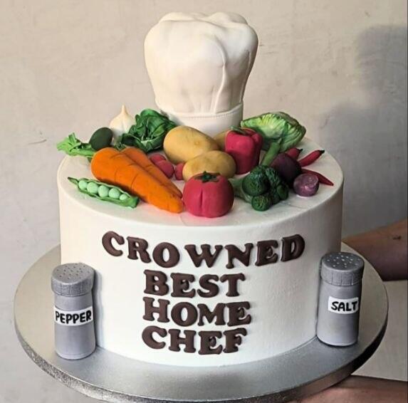 עוגה שנאפתה ב-cakeinspiration (צילום מסך מתוך אינסטגרם) עוגה שנאפתה ב-cakeinspiration