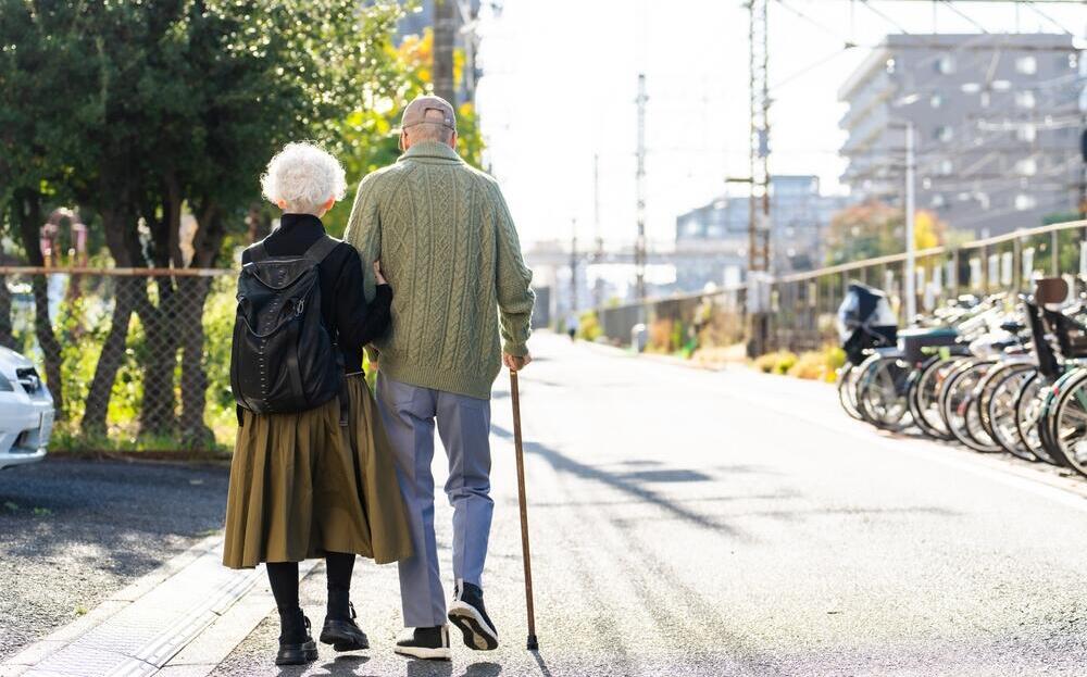 לנשים יש יותר רשתות תמיכה (צילום: shutterstock) תוחלת חיים