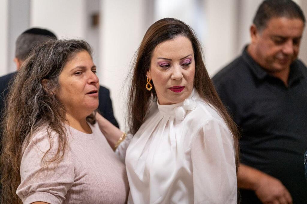 ח"כ גוטליב בכניסה לדיון (צילום: שלו שלום) דיון על התנהלות הפצ"רית בבית המשפט העליון