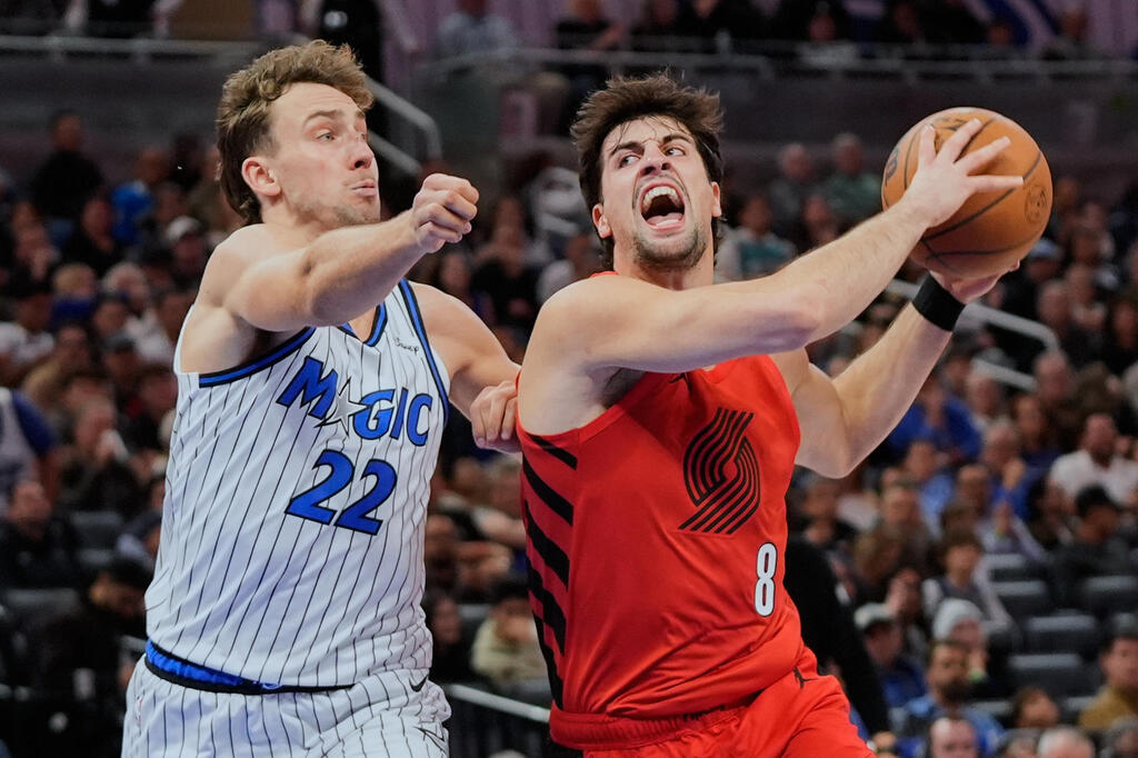 עוד משחק נהדר שלא הספיק. אבדיה (צילום: AP Photo/John Raoux) דני אבדיה