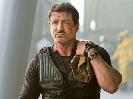 דילון מגלם את אביו. סטאלון | צילום: Frank Masi, SMPSP yk14578424