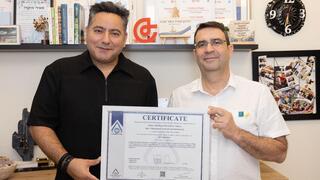 מימין: שרון אנקר, מאיר אבן שימול 