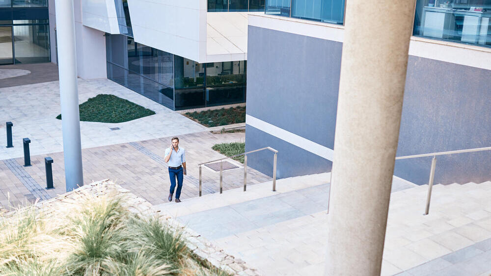 הליכה מחוץ למשרד