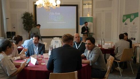 Summit brings together young Israelis, Syrians