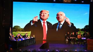 רה"מ בנימין נתניהו, בצלאל סמוטריץ' ויאיר רביבו ראש העיר לוד בטקס הרחבת הסכם הגג השני של העיר לוד