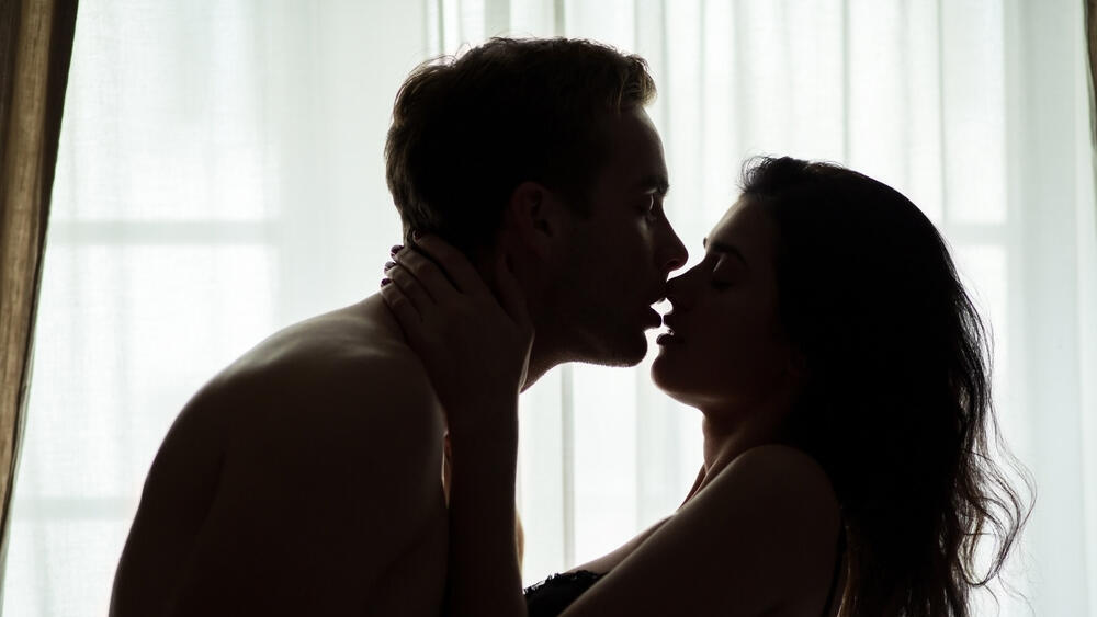 השפעה ישירה על כל המערכות. יחסי מין (צילום: shutterstock) יחסי מין