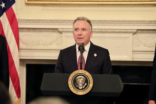 פגישת טראמפ ושורדי השבי בבית הלבן