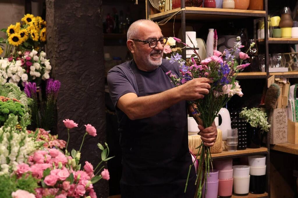 ״ניקיון הוא הדבר הכי חשוב״. שוקי מזרחי, מ׳פרחי הלה׳ (צילום: ספיר גורדו) שוקי מזרחי, מ״פרחי הלה״