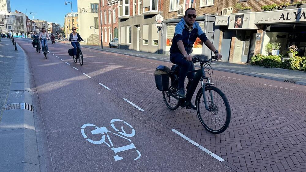 רבע מהאזרחים רוכבים כל יום. הולנד (צילום: shutterstock) שבילי אופניים