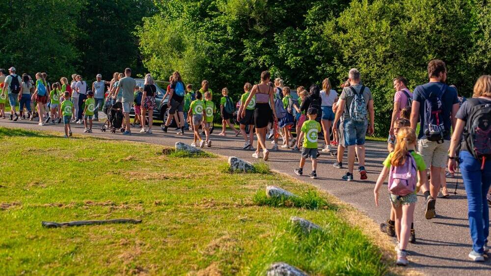 יום הליכה לילדי בית ספר בהולנד (צילום: shutterstock) יום הליכה לילדי בית ספר