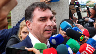 הסנאטור פלאביו בולסונרו בנו של ז