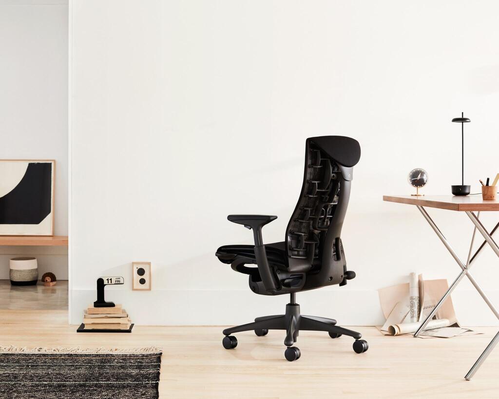 כיסא Embody מבית הרמן מילר, לרכישה בלעדית בפיטרו