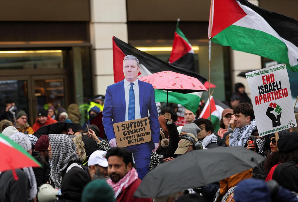 צילום: רויטרס/REUTERS/Hiba Kola הפגנה מפגינים פרו פלסטינים לונדון בריטניה