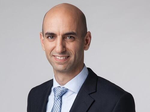 עורך הדין (רו"ח) שחר שטראוס