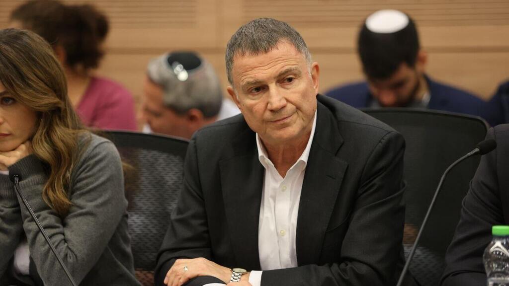 אדלשטיין. "יולי, דווקא אתה, שהיית אסיר ציון ונכלאת בגלל אמונתך - אתה הראשון שצריך להתקומם ולמחות נגד רדיפה וכליאה" (צילום: אלכס קולומויסקי) ועדת החוץ והביטחון