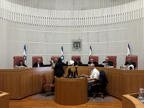 אין ועדת חקירה לשופטים