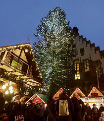 שוק חג מולד בברלין | צילום: Lisi Niesner, רויטרס (REUTERS) שוק חג מולד בברלין | צילום: Lisi Niesner, רויטרס