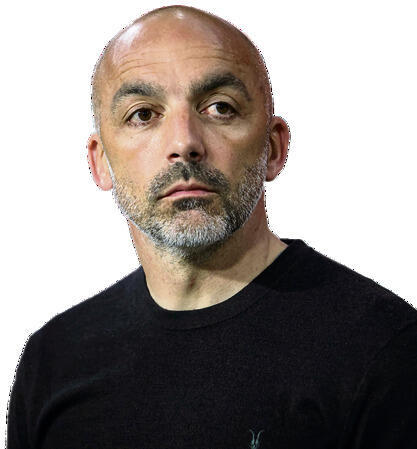 פניית פרסה.  לאזטיץ | צילום: עוז מועלם