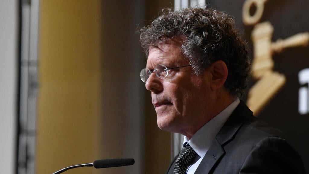 Supreme Court President Yitzhak Amit (Photo: Nachum Segal) נשיא העליון יצחק עמית