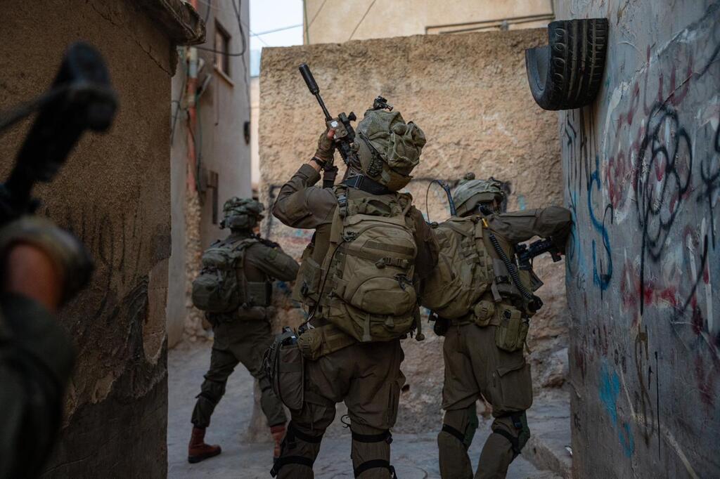 IDF forces operating in the West Bank (Photo: IDF) תיעוד: לוחמי צה"ל במבצע "חמש אבנים" בצפון השומרון
