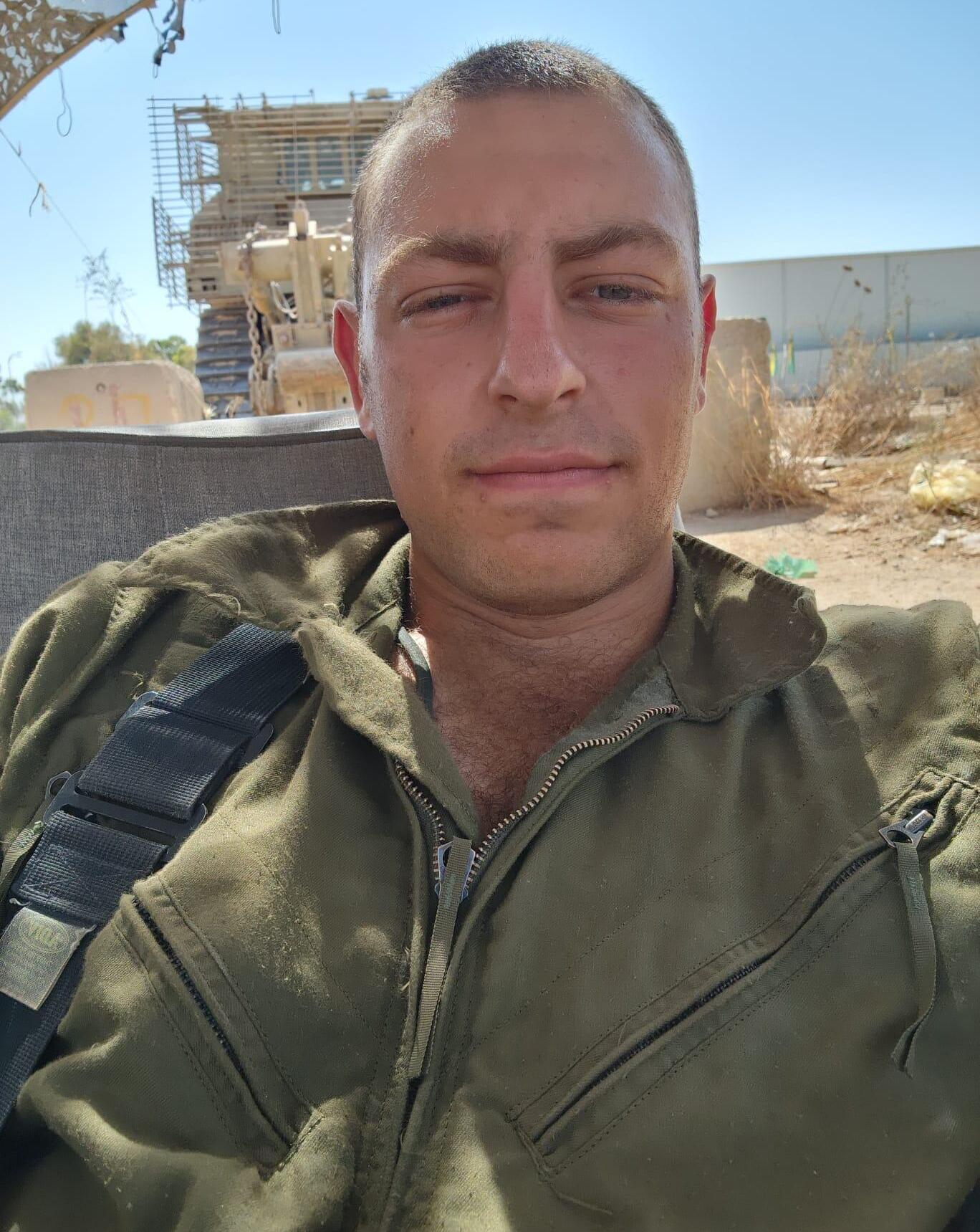 גל-הד - תומר ליבוביץ' ז"ל - יד לבנים