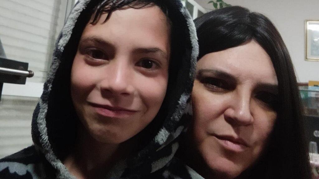 גבריאלה גוברין ובנה