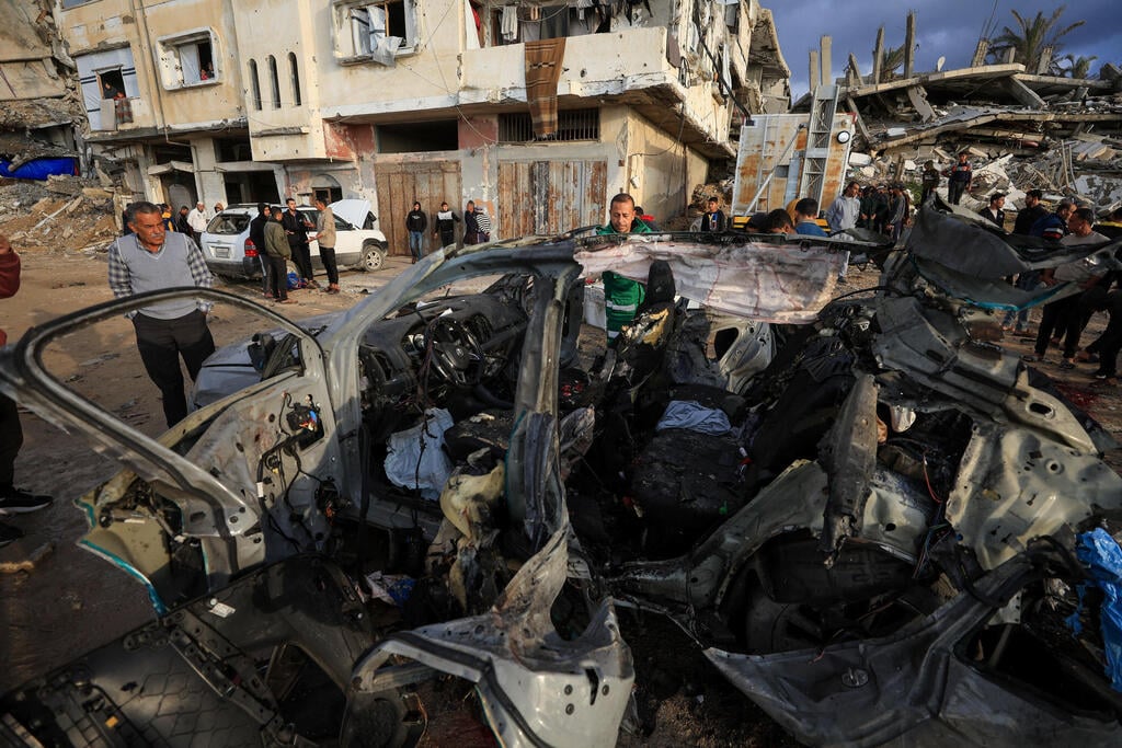 הזירה בעיר עזה (צילום: REUTERS/Dawoud Abu Alkas) זירת החיסול של ראאד סעד בעיר עזה