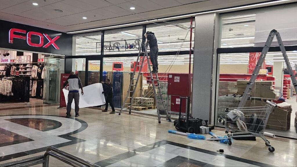 התושבים חזרו, הקניון בקריית שמונה עדיין בשיפוצים שיפוצים בקניון שמונה, קריית שמונה