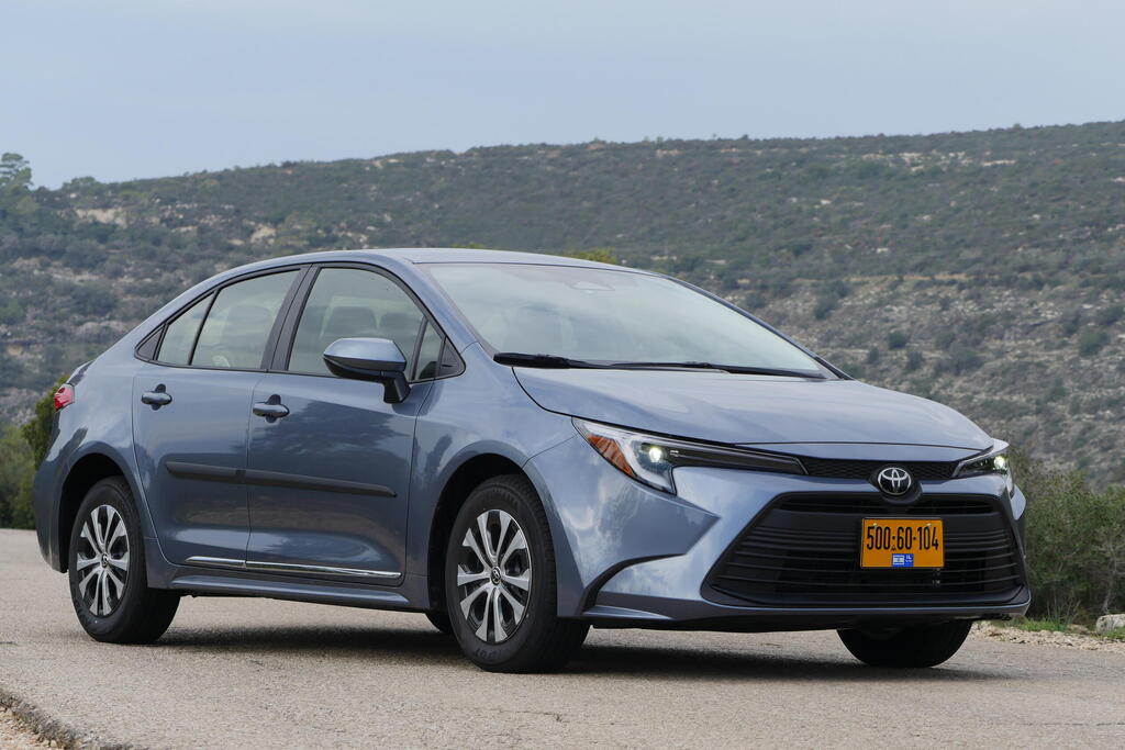 טויוטה קורולה (מבחן בזק) - פחות אירופית, יותר אמריקאית 