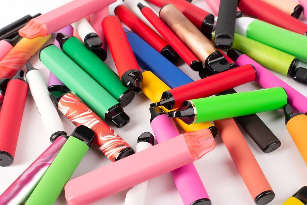 Photo: Shutterstock סיגריה אלקטרונית