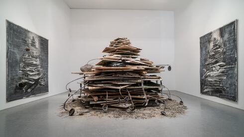 Israel Museum gets major Kiefer sculpture gift