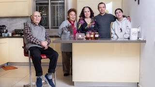 משפחת לינצקי, מודיעין