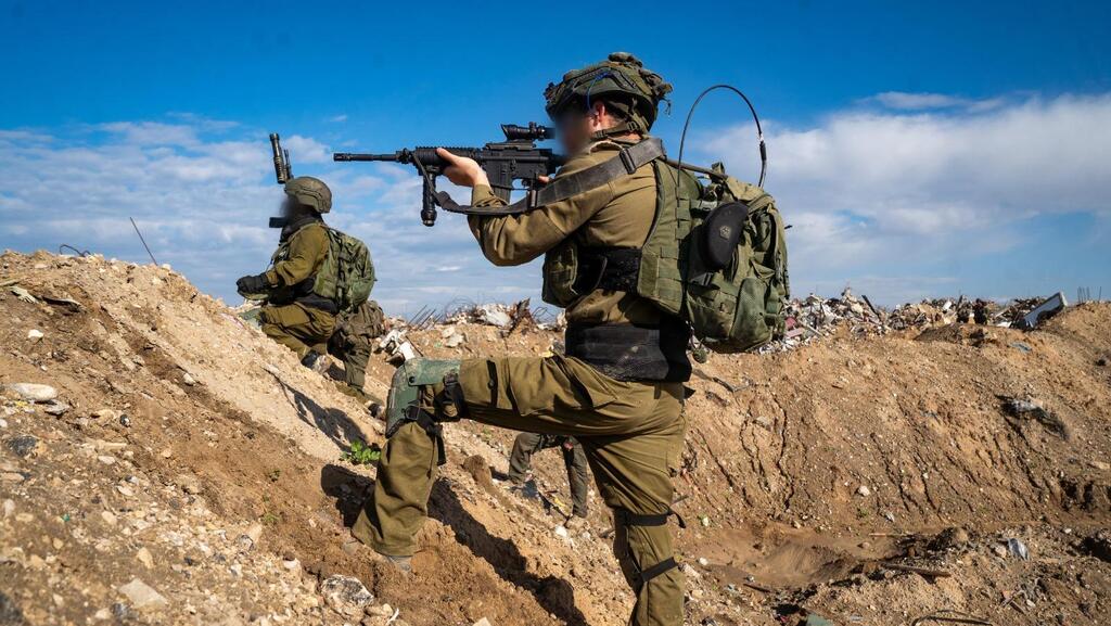 IDF troops operating in the 'yellow line' zone (Photo: IDF) פעילות כוחות חטיבת כרמלי במרחב הקו הצהוב