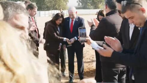 Netanyahu breaks ground on long-awaited Tel Aviv metro