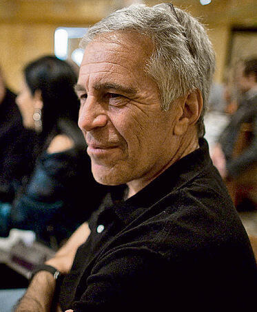 אחת התמונות שנחשפו מ"תיקי אפשטיין