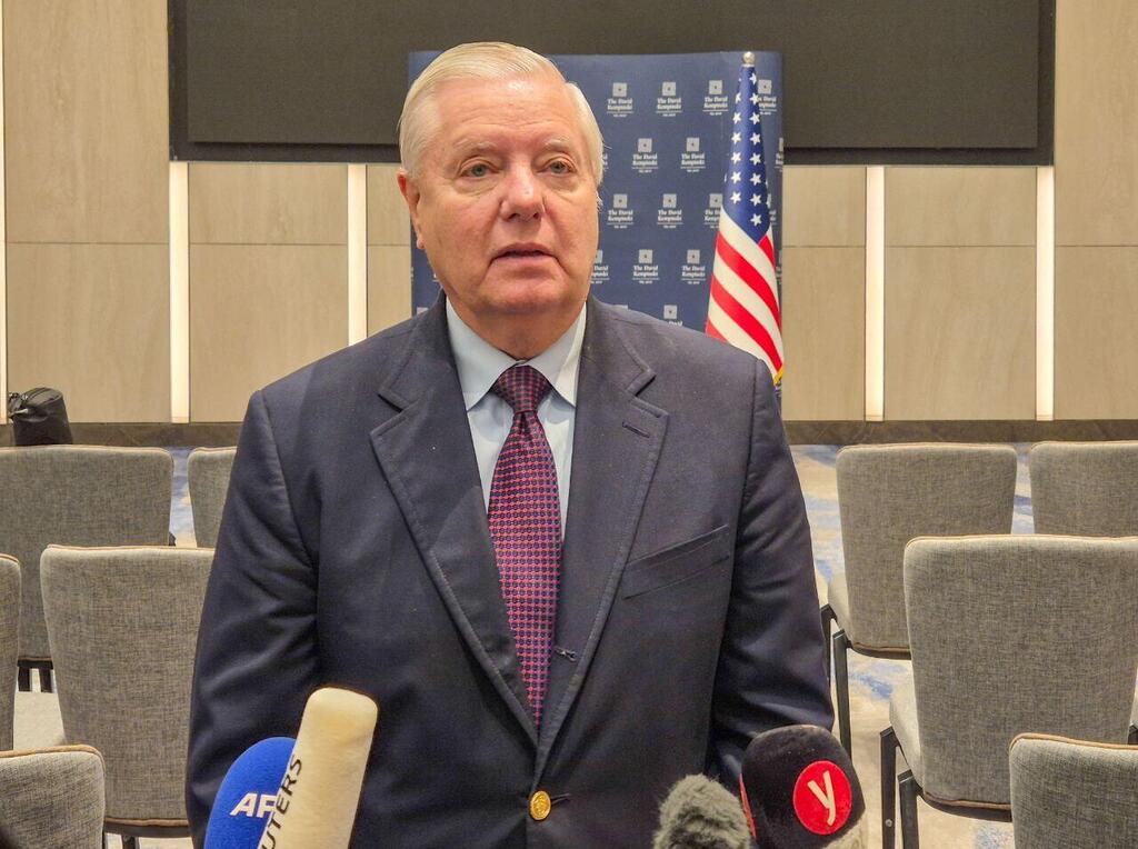 Senator Lindsey Graham during his visit to Israel (Photo: Ido Erez) הצהרה של הסנאטור לינדזי גרהאם בזמן ביקורו בישראל
