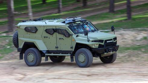 Israeli armor maker Plasan freezes IPO