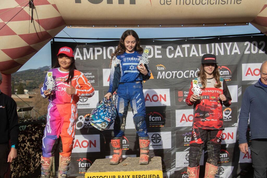 חדשות דו גלגלי והפעם: משקף קסדה נטול אדים